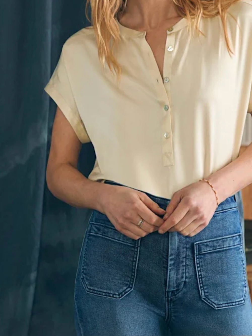 (Bundle of 2) Faherty sandwashed silk Desmond tops ivory and military olive NWT